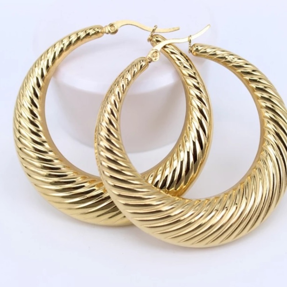 18K gold plated hoop earrings - Picture 1 of 3